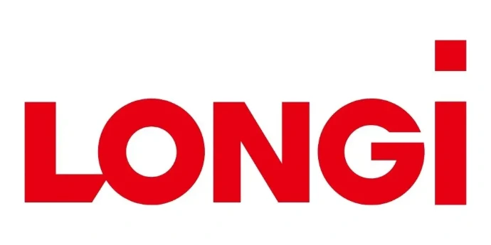 Panneaux solaires LONGi haute performance installés en Tunisie