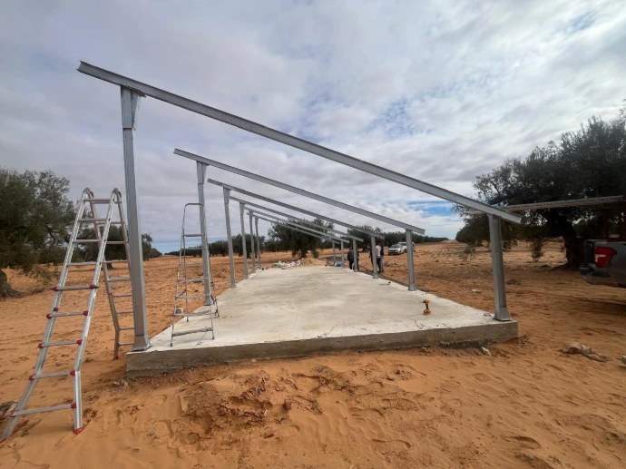 STRUCTURE GALVANISE A CHAUD